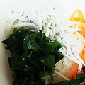 ユーロン's cooksnap of when they made あと一品☆わかめとしらすの生姜和え.