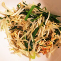 妻はベトナム人's cooksnap of when they made 歯応え最高 とり軟骨のもやし炒め.