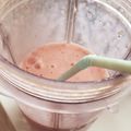 ゆかりりりー's cooksnap of when they made 腸活効果☆苺バナナヨーグルトスムージー.