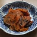 きらり流れ星's cooksnap of when they made あかあか、くろくろ♪にんじんの胡麻酢合え.