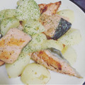 ikaöru's cooksnap of when they made 鮭とじゃがいものバター炒め.