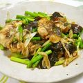 Haru Haru's cooksnap of when they made 鯖と茎にんにくのピリリ韓国風炒め.