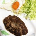 新米主婦Kちゃん's cooksnap of when they made ◆簡単♡絶品肉汁美味しいハンバーグ◆.