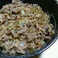 あっちゃーん＾—＾'s cooksnap of when they made 簡単絶品♪おいしーい牛丼♪.