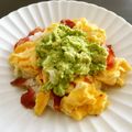 スタイリッシュママ's cooksnap of when they made ★すぐできる!★アボカドクリチ丼.