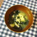 sae0517's cooksnap of when they made 簡単！えのきとワカメのスープ♪卵仕立て.