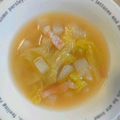 fu♪♪'s cooksnap of when they made 大根とレタスのコンソメスープ.
