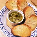 knᗦ↞◃'s cooksnap of when they made 簡単おつまみ♪しらすのアヒージョ.