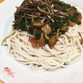 mikutasu's cooksnap of when they made モロヘイヤとなめこの 冷たいぶっかけそば.