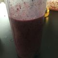 クック45OVOT☆'s cooksnap of when they made ブルーベリーとイチゴのスムージー♡1人分.