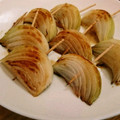 ビギナーえい's cooksnap of when they made 新玉ねぎの串焼き★おかか醤油.