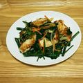 ピーナッツ子♪'s cooksnap of when they made 空心菜と鶏肉の炒め物.