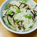 こゆみ♪'s cooksnap of when they made 枝豆と塩昆布の混ぜご飯。.