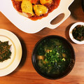 ＊ＡＫＯＲＩ＊'s cooksnap of when they made 【おみそ汁】ほうれん草と油揚げのお味噌汁.