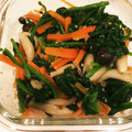 AOAOshark's cooksnap of when they made ホーレン草としめじのおかか和え.