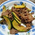 クックM7OALN☆'s cooksnap of when they made 牛肉とズッキーニのピリ辛炒め.