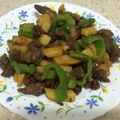 レモンちゃん♡'s cooksnap of when they made 牛肉ポテト炒め.