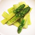 まいっちんぐ♪松子's cooksnap of when they made 材料２つだけ。大好き！アスパラの昆布締め.