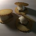 papikun's cooksnap of when they made スモア(Smore) : 焼きマシュマロ.