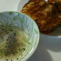 おろくにける's cooksnap of when they made 簡単！片栗粉なし羽根付餃子とマツコのタレ.