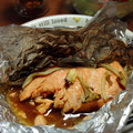 ☆のっこ★'s cooksnap of when they made 鮭とまいたけの簡単ホイル焼き*.