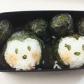 クックRGD2C8☆'s cooksnap of when they made ミッキー＆ミニー遠足キャラ弁.