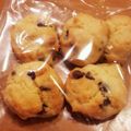 りとあち's cooksnap of when they made 簡単サクうまチョコチップクッキー♫.
