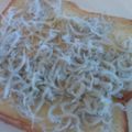 marinesno5's cooksnap of when they made しらすトースト@海街diaryざんす.