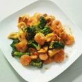 へろりーな's cooksnap of when they made 海老とブロッコリーのオーロラソース炒め.