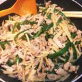 Ｃ−chan's cooksnap of when they made チンジャオロースー.