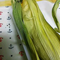 ユーロン's cooksnap of when they made レンジで簡単！あま～いとうもろこし♪.