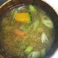 マリーS's cooksnap of when they made 赤色&緑色&黄色の味噌汁.