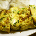 maruru-nn's cooksnap of when they made 天かす(揚げ玉)と ねぎの 卵焼き.