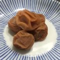 クック1D1OLF☆'s cooksnap of when they made 消毒要らずポリ袋でカビ無い★超減塩梅干し.