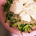 yukoahi's cooksnap of when they made きゅうりともやしと豆腐の激安サラダ.