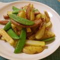 北海道伯爵's cooksnap of when they made スナップえんどうと新じゃがの塩炒め.