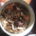Faiza's cooksnap of when they made きのこたっぷり炊き込みごはん.