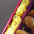 nosso's cooksnap of when they made とりそぼろで卵焼き.