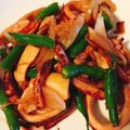 kaorunana's cooksnap of when they made きのこと烏賊のバター醤油.