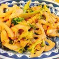 kaorunana's cooksnap of when they made レンコンと鶏肉のガーリックマヨ炒め.