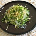 ThuVan's cooksnap of when they made 空芯菜の新芽と春雨のサラダ.