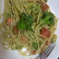 REDSLOVE's cooksnap of when they made エビとアボガドの冷製ジェノベーゼ.