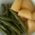 miyarobo's cooksnap of when they made 簡単♪ ジャガイモと隠元の煮物.