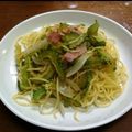 猫野ユミ's cooksnap of when they made ゴーヤとベーコンの塩焼きそば.