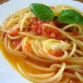 紫chou's cooksnap of when they made トマトとモッツァレラのパスタ♪.