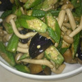 ひがしsan's cooksnap of when they made なすとオクラの簡単めんつゆ炒め.