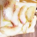 3段アイス's cooksnap of when they made 簡単　朝食に桃のオープンサンド.