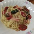 i_yokan's cooksnap of when they made 秋のきのこたっぷりセミドライトマトパスタ.