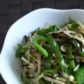 みがつくひと's cooksnap of when they made ピーマンとエノキの塩昆布炒め.