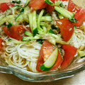 ふみこばあ's cooksnap of when they made アレンジ素麺☆ツナトマきゅうりそうめん.